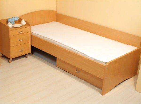 Zaščitne podloge za enojno ležišče - nepremočljive rjuhe Racman - 100x200cm z elastiko image