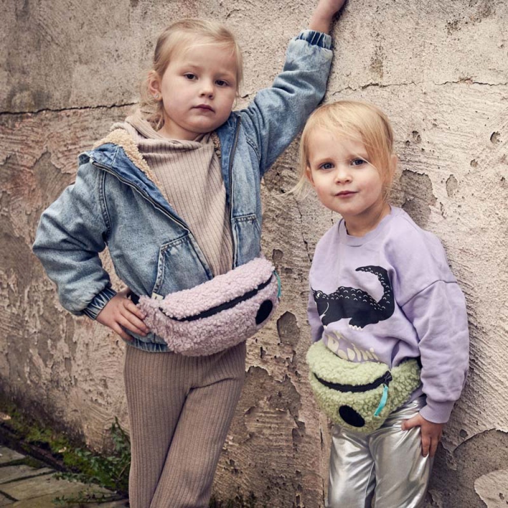 11046 Najell OtroC5A1ka torbica za okoli pasu Lilac 163 1000x1000 1